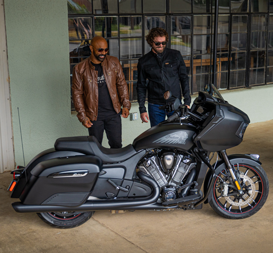 Jage Kurven. Eine nach der anderen.